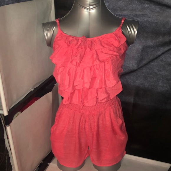 Other - Cute romper!!